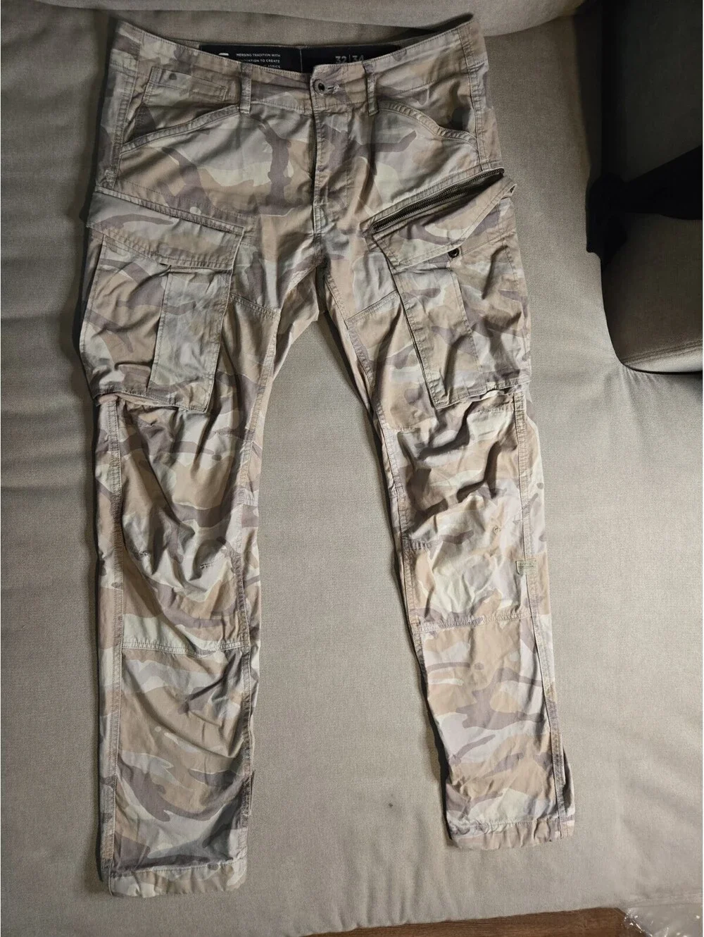 G-Star Raw Rovic Zip 3D Regular Tapered Cargo Pants Mens 32x34 (fits 36x33) Camo